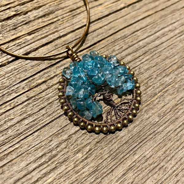 Apatite Tree of Life Necklace Item# N2400-19